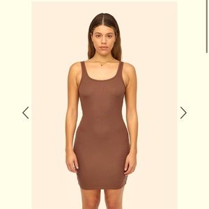 LA CAUSA Mika Slip - Size Small